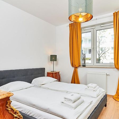Vintage Apartment In New Estate With Parking - Krzyki Wroclaw By Noclegi Renters מראה חיצוני תמונה