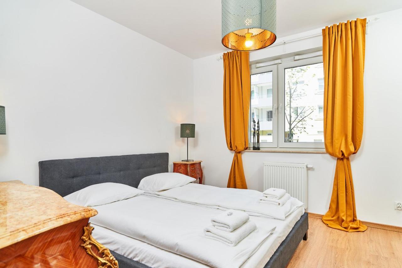 Vintage Apartment In New Estate With Parking - Krzyki Wroclaw By Noclegi Renters מראה חיצוני תמונה